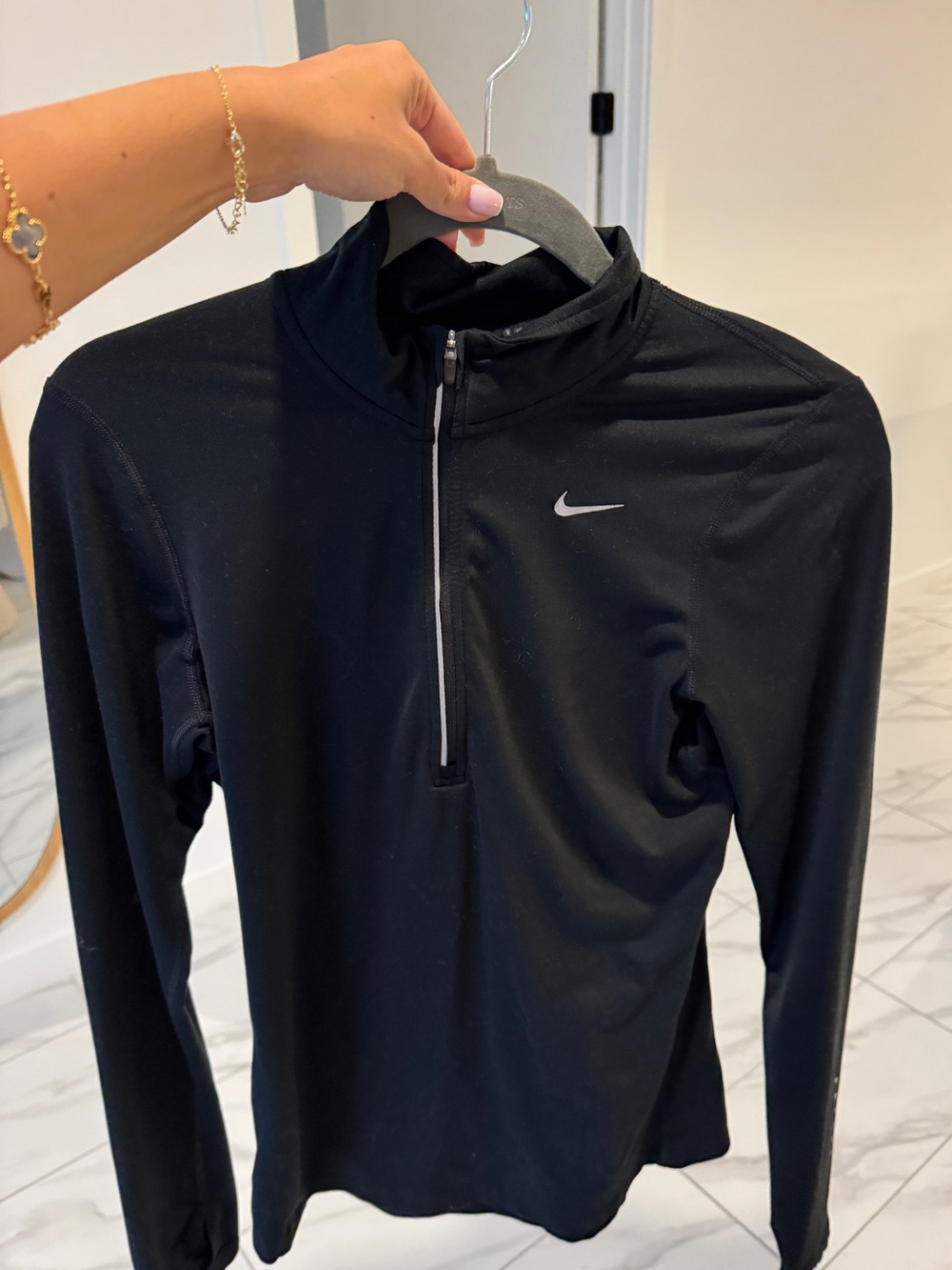 Nike women’s dry fit top